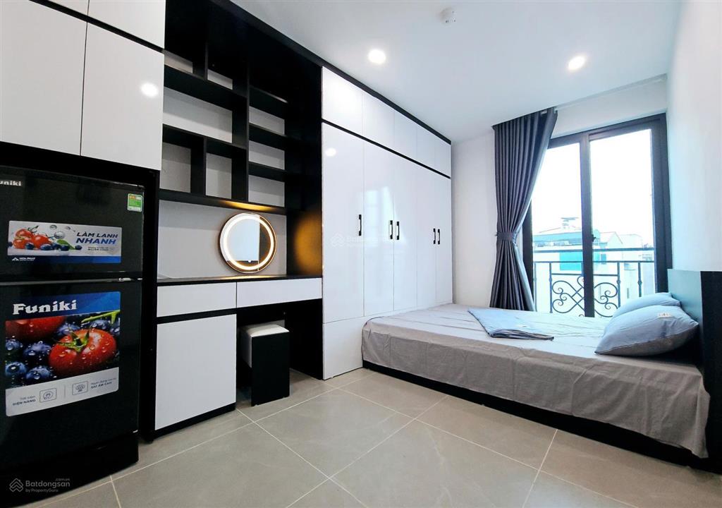 1 căn tòa chdv 75m2*18pkk đối diện royal city phố cự lộc thanh xuân hn
