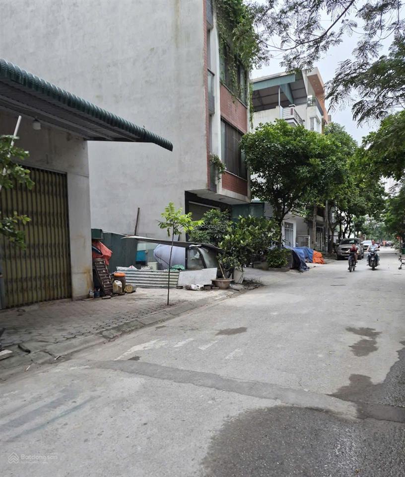 Giảm chào 3 tỷ! bán nhanh đất đg 60m2 sát lô góc trục đường đôi ngay mặt phố hoàng công hà đông hn