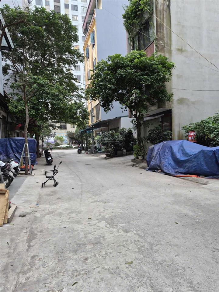 Giảm chào 3 tỷ! bán nhanh đất đg 60m2 sát lô góc trục đường đôi ngay mặt phố hoàng công hà đông hn