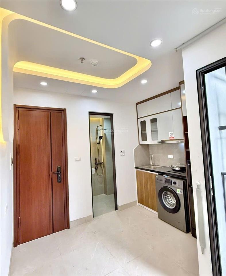 Khai trương tòa nhà mới tinh phòng mới full đồ nội thất (thang máy)  máy giặt riêng từng phòng.