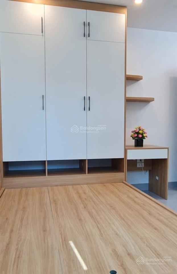 Phòng đẹp mơi tinh 20m2 full đồ nội thất phố mậu lương đối điện tòa newhouse kđt xa la hn.