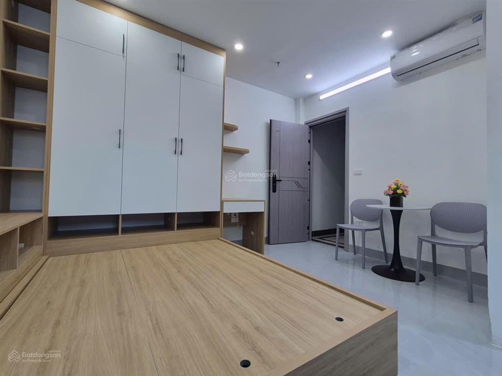 Phòng đẹp mơi tinh 20m2 full đồ nội thất phố mậu lương đối điện tòa newhouse kđt xa la hn.