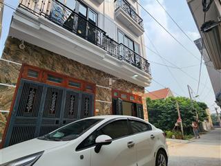 Nhà 4.1 tỷ view nhà văn hoá tổ 16 phường yên nghĩa, 5 tầng (33m2), 0969 419 ***