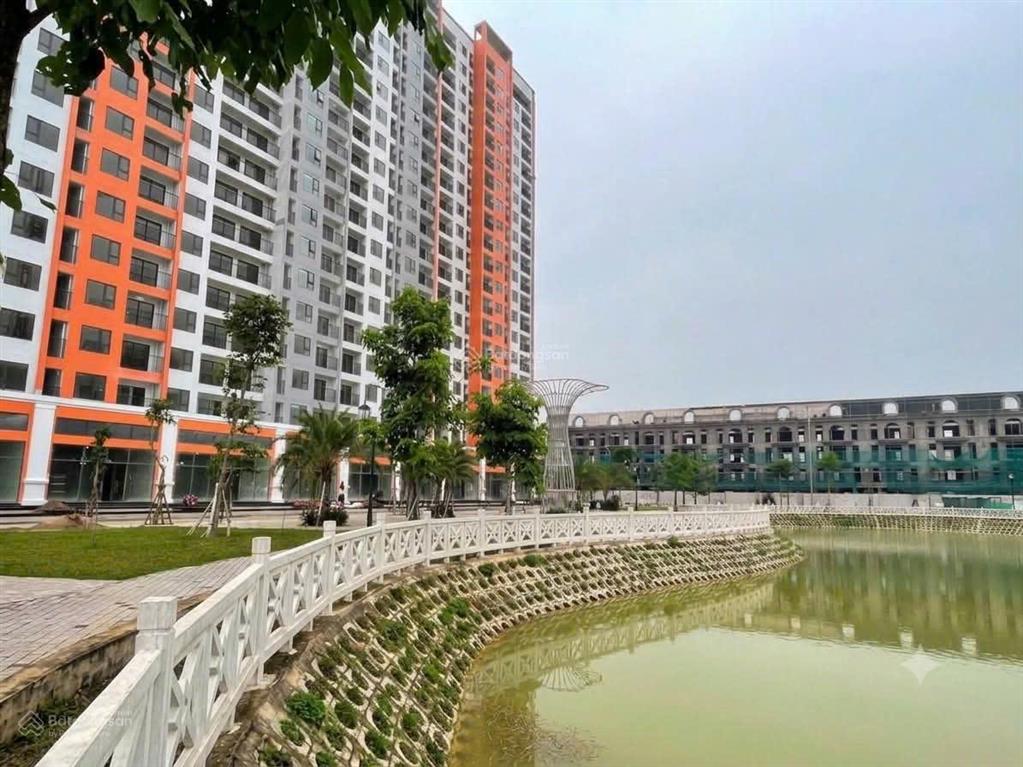 Cắt lỗ căn góc 73m2 tầng đẹp, hướng mát chung cư yên bình complex giá cực tốt