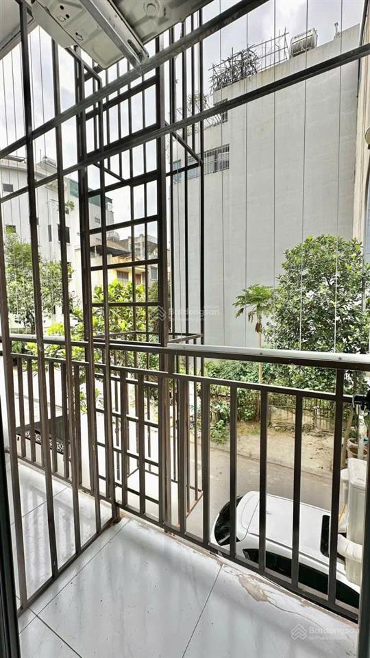 Cc thuê phòng trọ phố chính kinh thanh xuân hn dt 25m2 gác xép sát các trường đh  0977 135 ***