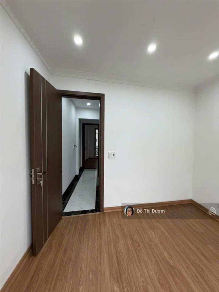 Bán nhà 4 tầng yên nghãi gần khu đô thị đô nghĩa 4,15 tỷ, 32m2, 5pn, 3wc, 4 tầng, ngõ gần oto