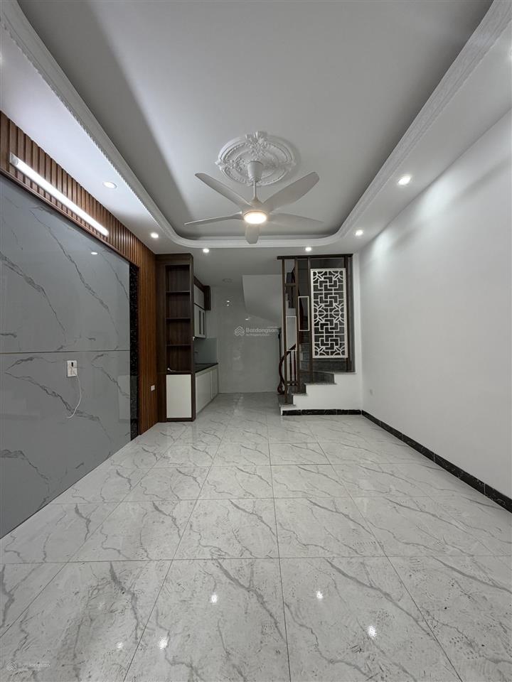 Cho thuê nhà riêng tại xã phụng châu, 6 triệu, 33 m2, view đẹp chỉ với