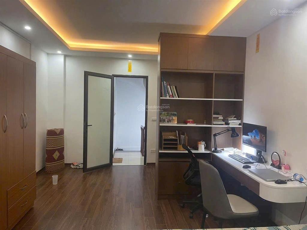 Bán nhà 5 tầng lô góc . oto qua nhà yên nghĩa, hà nội , giá cực chất chỉ với 5,7 tỷ, 35m2