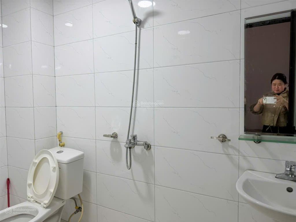 Cho thuê nhà riêng 3pn, 4wc, 32m2, ngay trường đại học đại nam đại học điện lực , hà nội