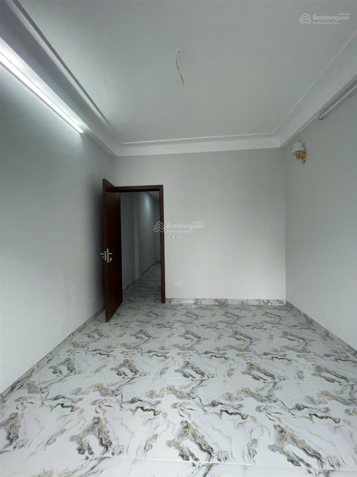 Chính chủ gửi bán nhà 32m x 4 tầng phúc thành biên giang giá 3,5 tỷ thiết kế hiện đại.