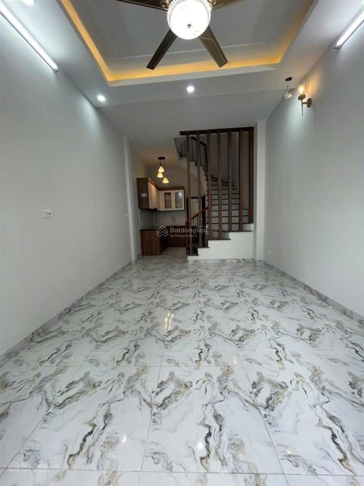Chính chủ gửi bán nhà 32m x 4 tầng phúc thành biên giang giá 3,5 tỷ thiết kế hiện đại.