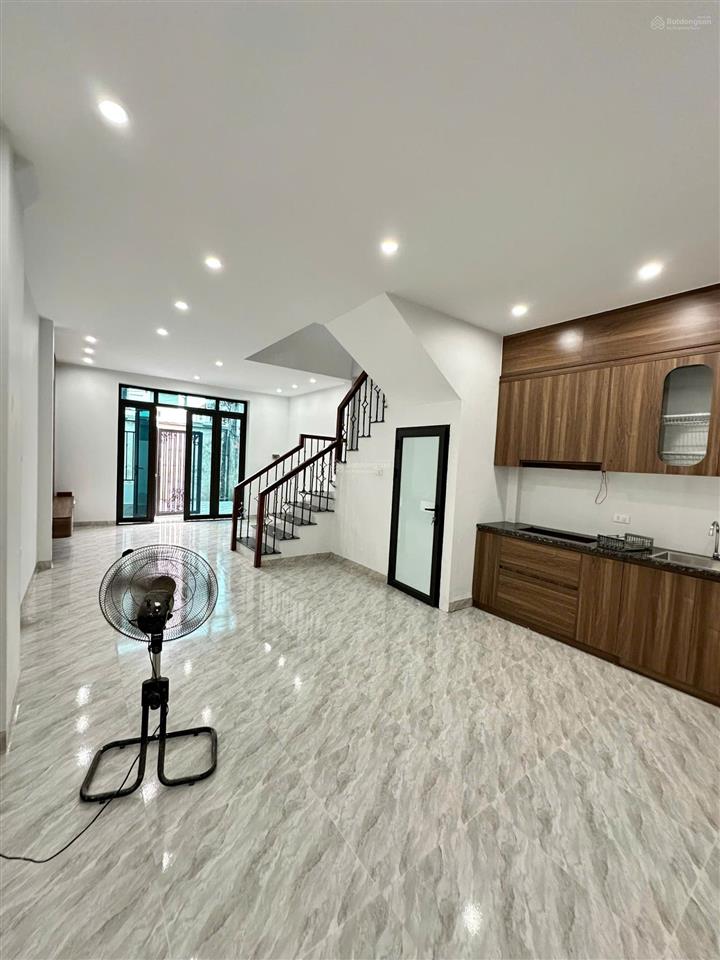 Bán nr 5pn 3wc, 53m2 giá ưu đãi 4,5 tỷ tại thị trấn chúc sơn, chương mỹ, hà nội