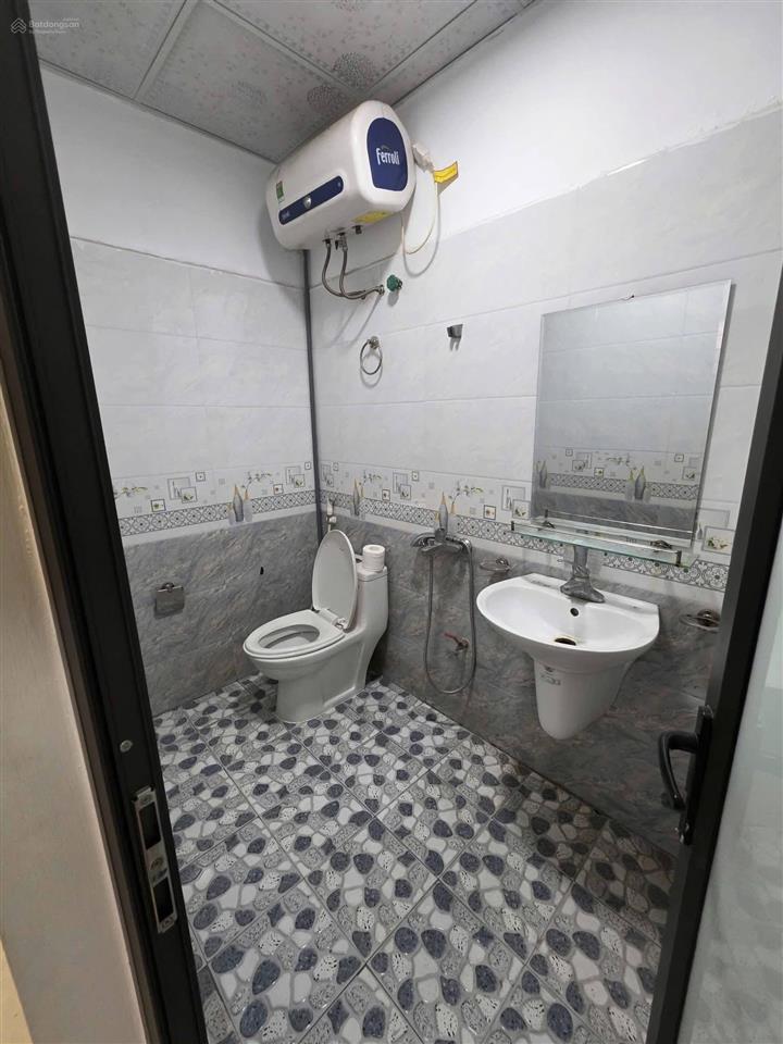 31m2 x 3 tầng  phượng đồng  ô tô đỗ cửa  full nội thất phượng đồng, phụng châu