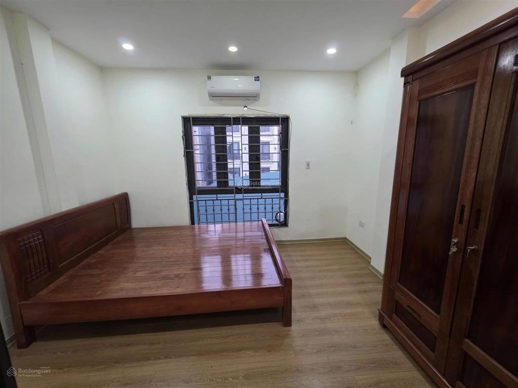 31m2 x 3 tầng  phượng đồng  ô tô đỗ cửa  full nội thất phượng đồng, phụng châu