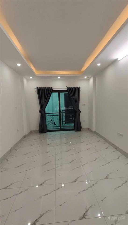 Cho thuê nr 32m2, 6 triệu, 3pn, 4wc phụng châu chương mỹ, hà nội