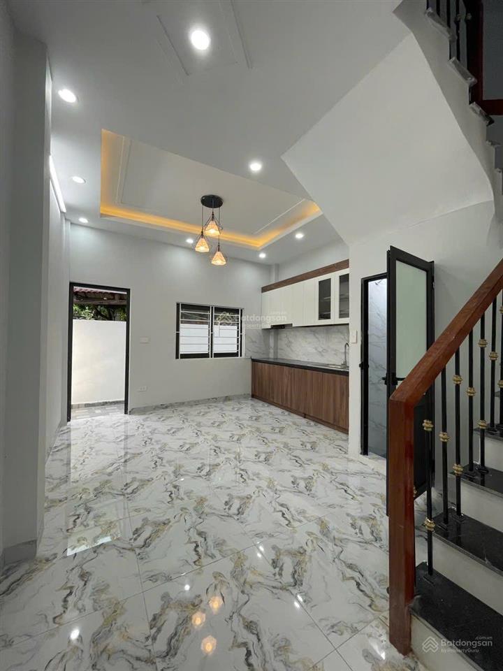 Bán nhà đẹp tại an thắng, 3,15 tỷ, 32m2, 3pn, 3wc, tiện ích đầy đủ. ô tô gần nhà. cách ql6 500 m