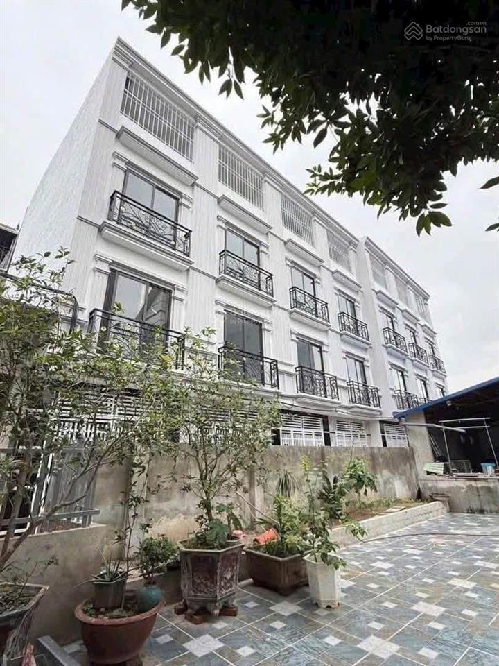Bán nhà đẹp tại an thắng, 3,15 tỷ, 32m2, 3pn, 3wc, tiện ích đầy đủ. ô tô gần nhà. cách ql6 500 m