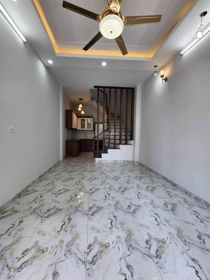 Bán nhà đẹp tại an thắng, 3,15 tỷ, 32m2, 3pn, 3wc, tiện ích đầy đủ. ô tô gần nhà. cách ql6 500 m