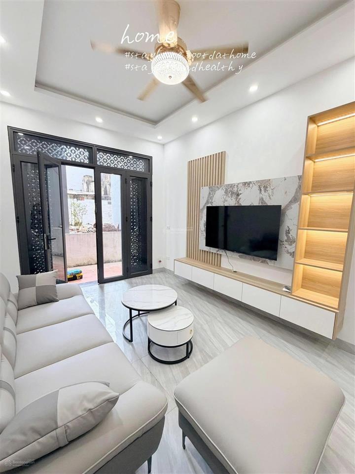 Bán nhà riêng tại biên giang, 4,1 tỷ, 32m2, hướng tây nam, 3pn, 4wc