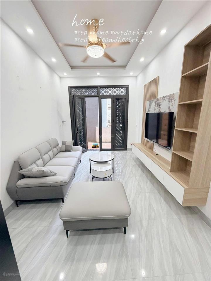 Bán nhà riêng tại biên giang, 4,1 tỷ, 32m2, hướng tây nam, 3pn, 4wc