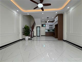 Bán nhà riêng tại đường 6, biên giang, hà đông, 3,1 tỷ, 32m2, 5 tầng, 3pn, 4wc, giá tốt