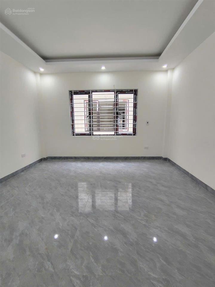 Nhà gần hồ an thắng  biên giang 34m 4 tầng 3,25 tỷ. ngõ thông ô tô qua nhà