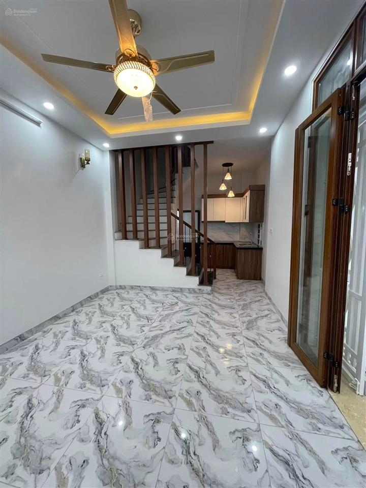 Bán nr 3pn, 3wc tại liên xã, 2,75 tỷ, 32m2 hàng hot