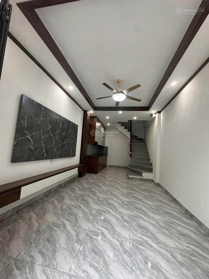 Nhà 4 tầng 32m2 ô tô vào cửa phượng đồng phụng châu chương mỹ