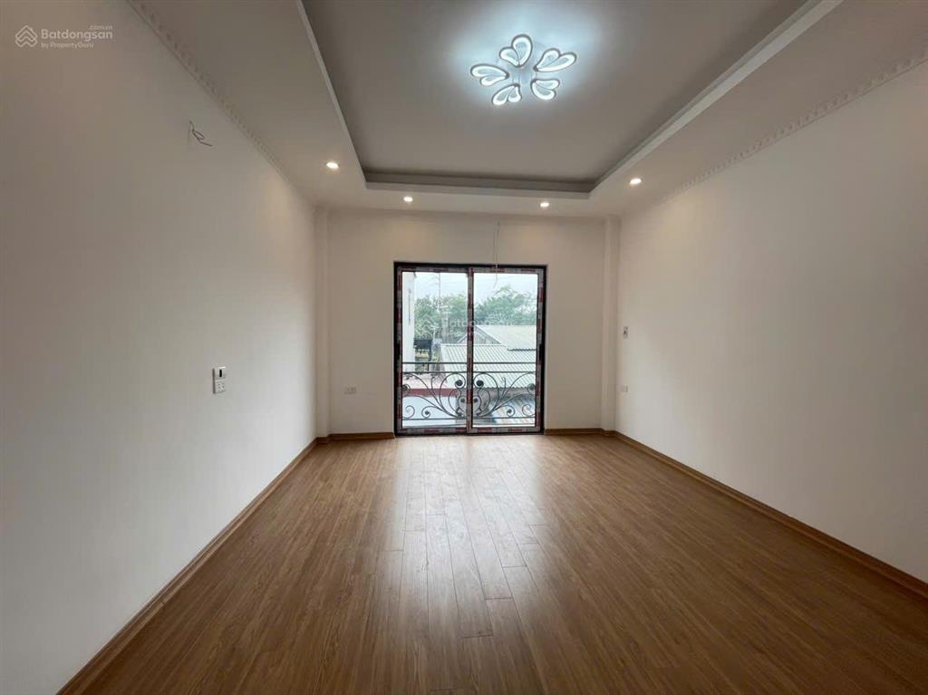Bán nhà riêng tại y sơn, 4,5 tỷ, 32m2, 3pn, 4wc, 5 tầng