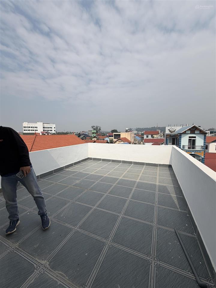 Bán gấp nhà chúc sơn, 4,5 tỷ, 54m2 ngay đường đôi. xây được lập có sân để xe