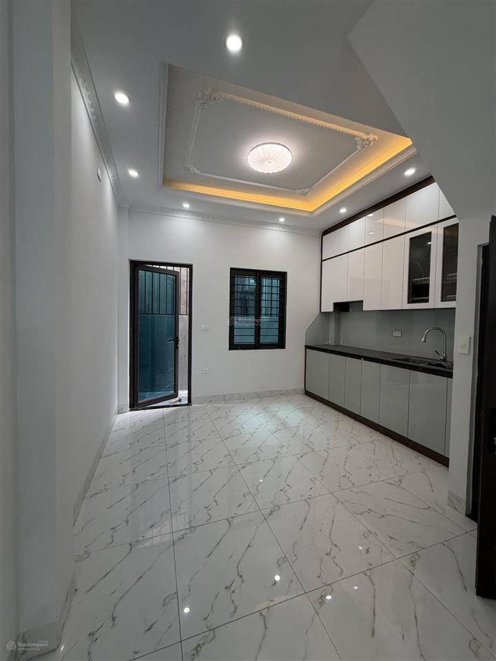 Bán gấp nhà chúc sơn, 4,5 tỷ, 54m2 ngay đường đôi. xây được lập có sân để xe