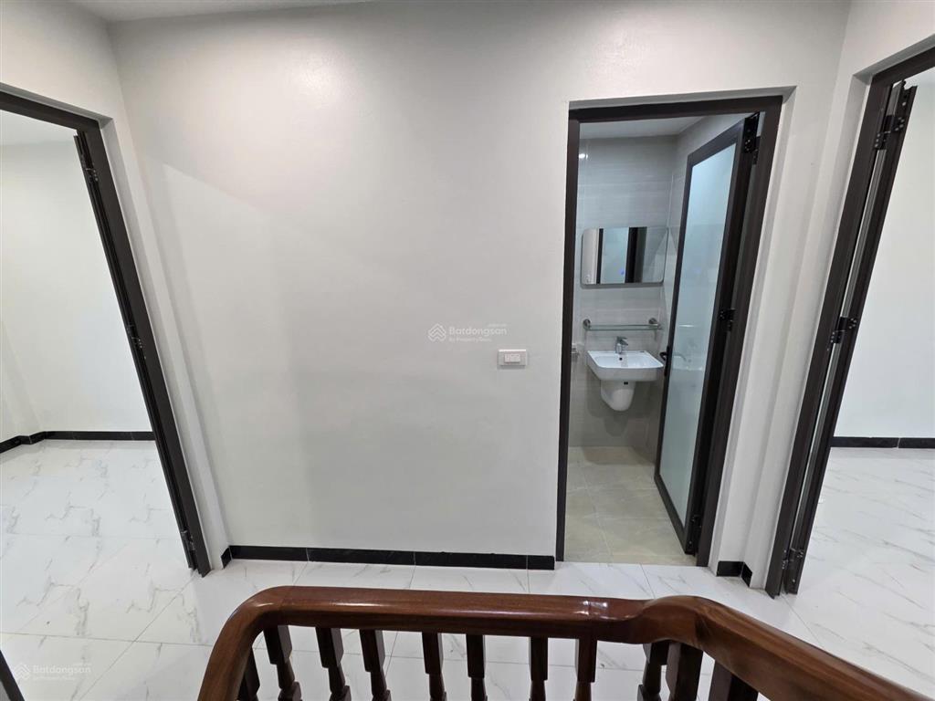 Bán nhà riêng tại thị trấn chúc sơn, chương mỹ, 3,9 tỷ, 45m2, 5pn, 3wc bao đẹp hot!