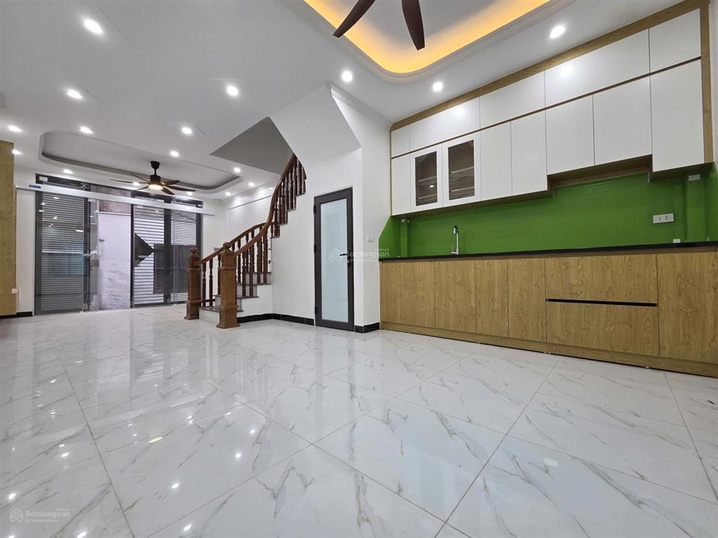 Bán nhà riêng tại thị trấn chúc sơn, chương mỹ, 3,9 tỷ, 45m2, 5pn, 3wc bao đẹp hot!