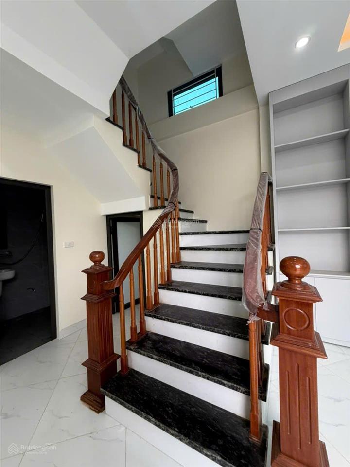 Bán căn biệt thự mini xã hưng đạo, quốc oai, 5,25 tỷ, 91m2, view đẹp, chính chủ