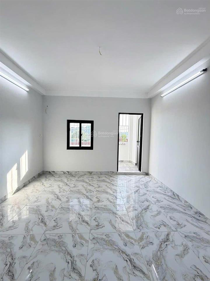 Nhà riêng tại phụng châu, chương mỹ, ngõ thông, oto qua chỉ với giá 2,55 tỷ  2,85 tỷ, 40m2