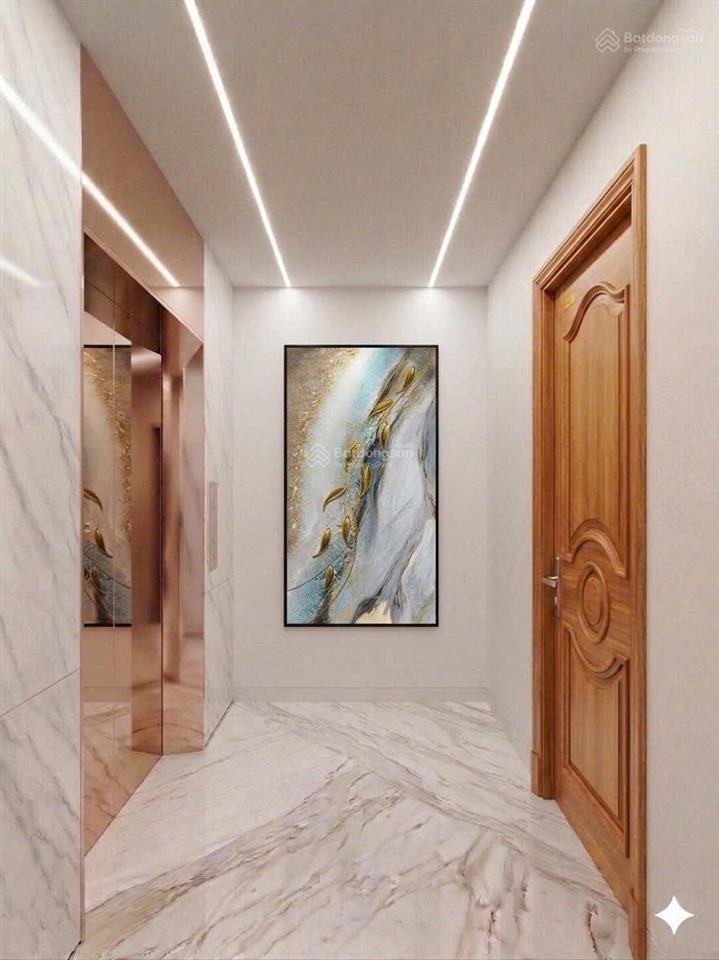 Bán nhà riêng tại lê trọng tấn, 8,6 tỷ, 32m2, lô góc, thang máy full nội thất