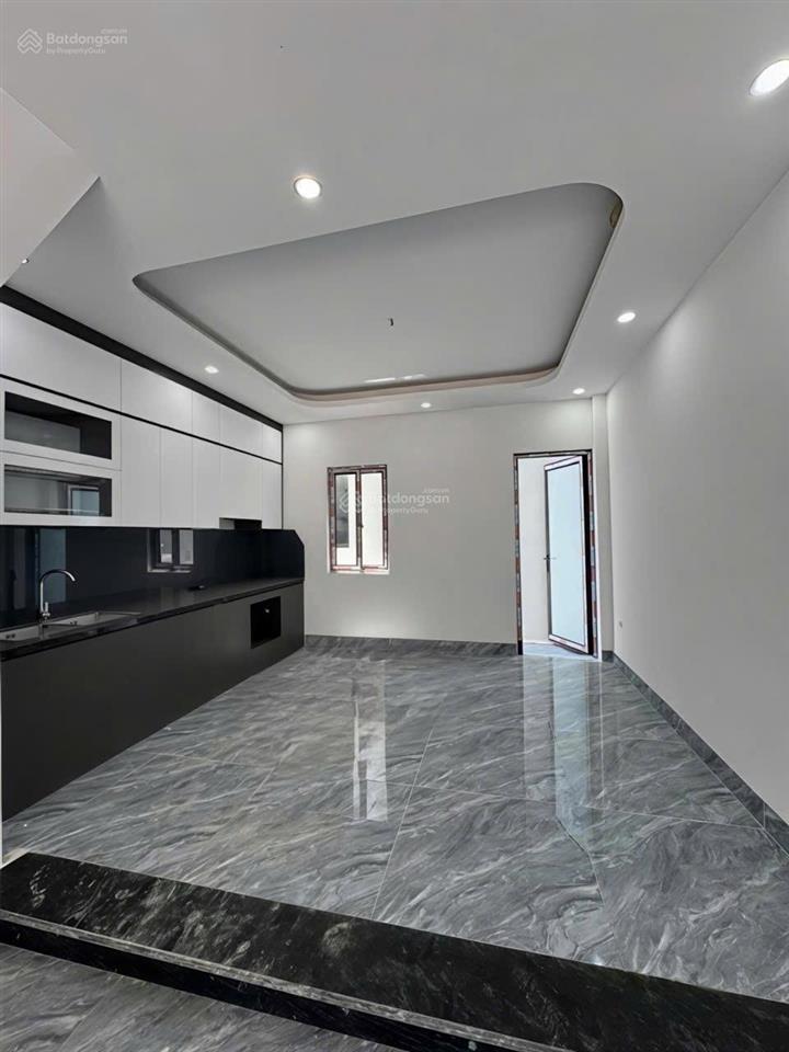 Bán nhà đẹp ngõ thông, oto qua nhà đại tảo hưng đạo 4,3 tỷ, 45m2, 5pn, 3wc, 4 tầng