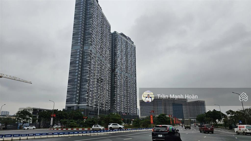 Chính chủ bán nhà 4tx39m2 đại linhtrung vănnam từ liêm. ngay lê quang đạo. ôtô đỗ gần. giá 7tỷ9