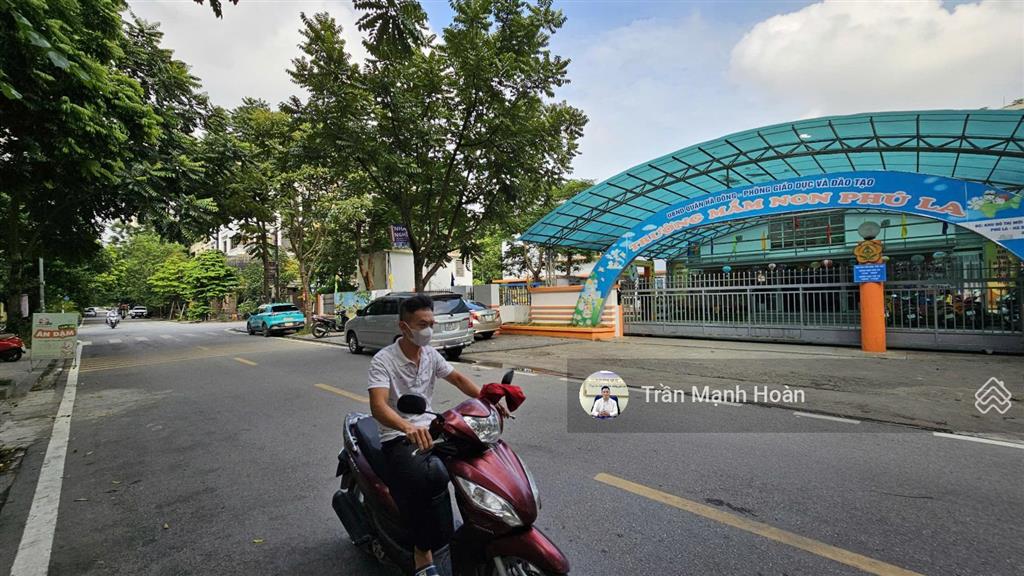 Tôi cần bán gấp nhà 5t thang máy văn la, phú la ngay chợ văn la và cột đồng hồ vp, ôtô tránh. 16tỷ8