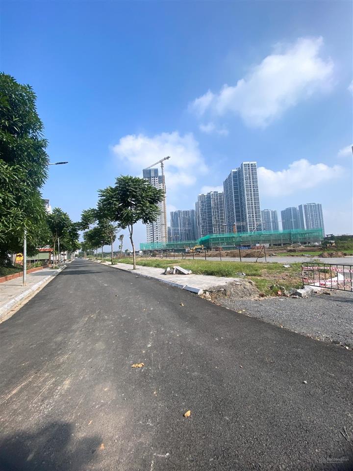 Chính chủ gửi bán liền kề 130m2 khu đô thị mới bảo sơn giá 24 tỷ cả nhà