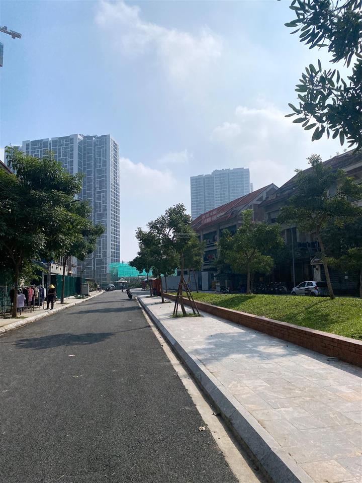 Liền kề mặt vườn hoa bảo sơn, giáp smart city, giá chỉ 24 tỷ, đang cho thuê 33tr/tháng