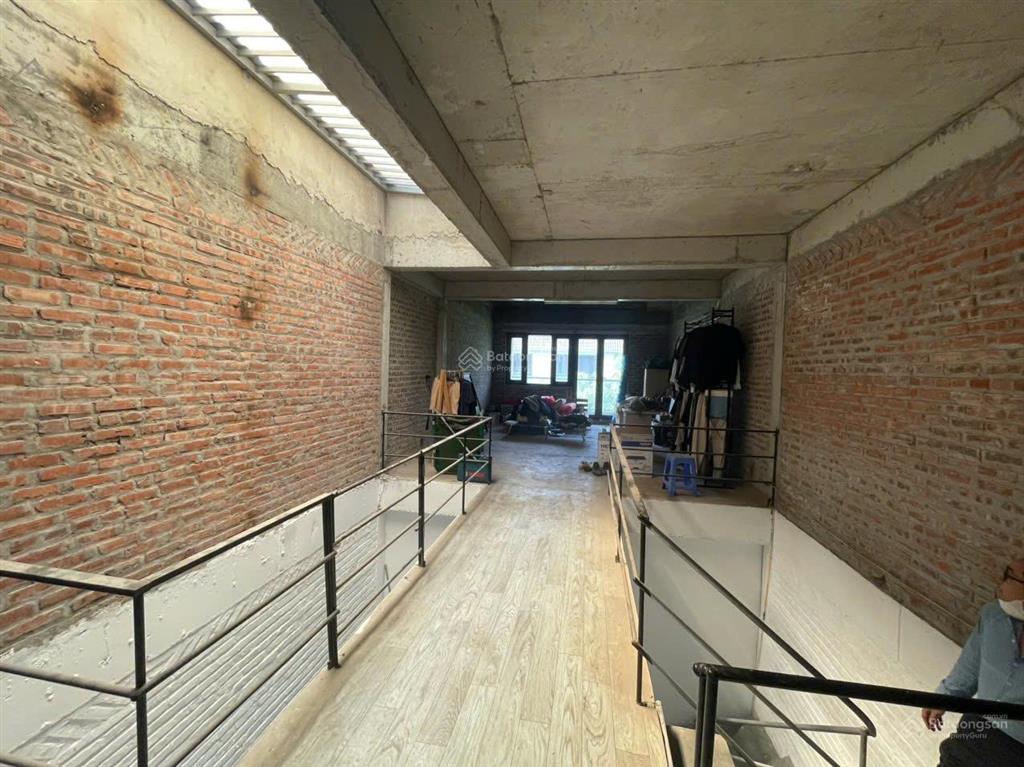 Cho thuê lk 95m2 giáp aeon mall hà đông, đã hoàn thiện đẹp, giá 16tr/tháng