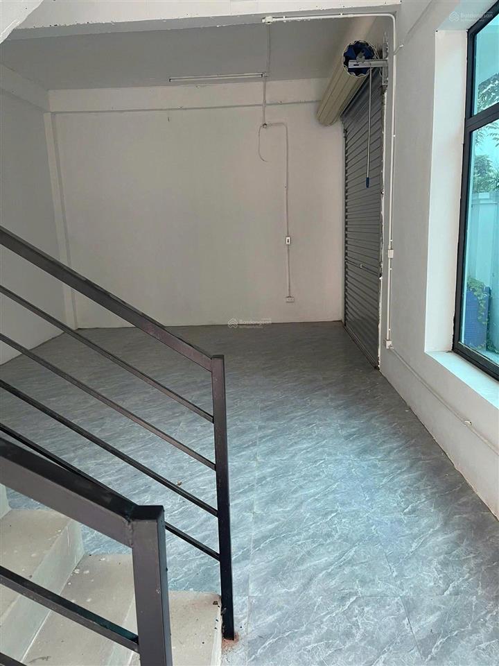 Cho thuê lô góc hoàn thiện rồi 75m2, giá chỉ 12 triệu/tháng