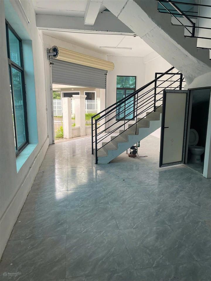 Cho thuê lô góc hoàn thiện rồi 75m2, giá chỉ 12 triệu/tháng