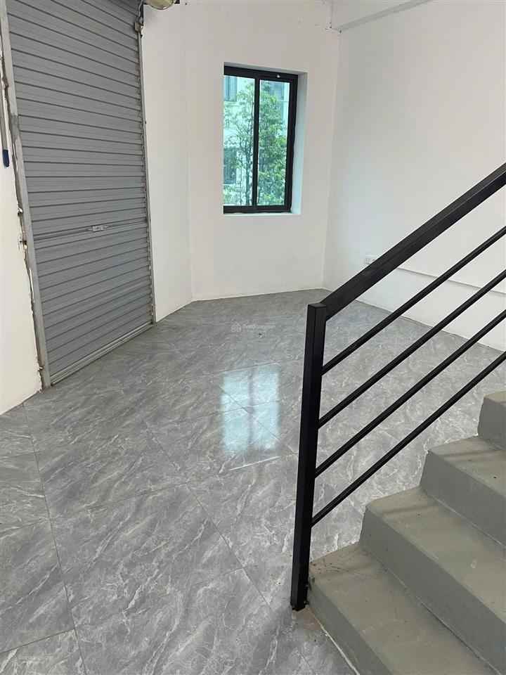 Cho thuê lô góc hoàn thiện rồi 75m2, giá chỉ 12 triệu/tháng