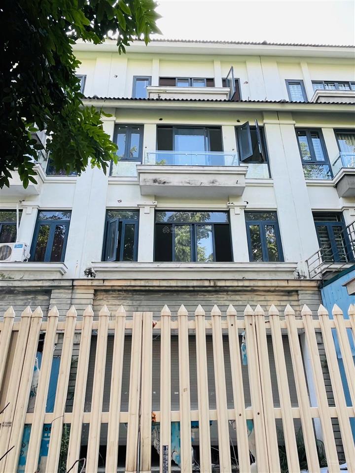 Nhà vườn 144m2 mặt sau đường đôi, sẵn sổ giá chỉ 133tr/m2