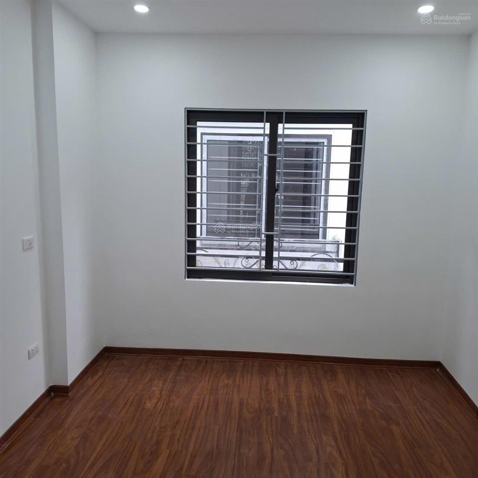 Bán nhà riêng ở ngọc hồi, 7,55 tỷ, 40m2, 4pn, 3wc, 4 tầng
