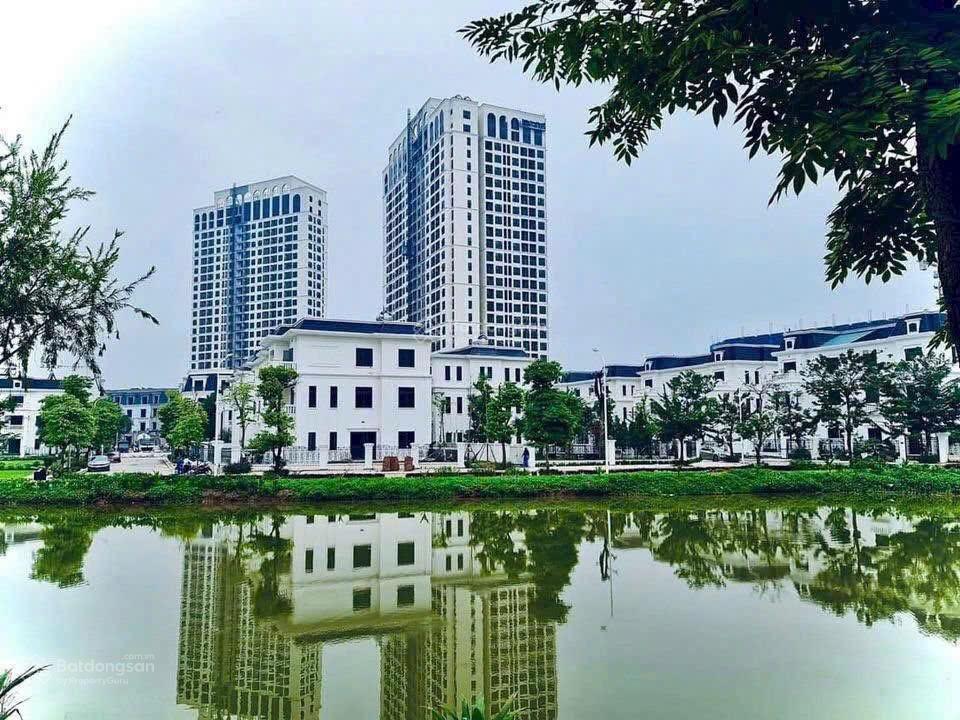 Bán căn liền kề sẵn sổ kinh doanh đẹp kđt vci vĩnh yên  0973 612 ***