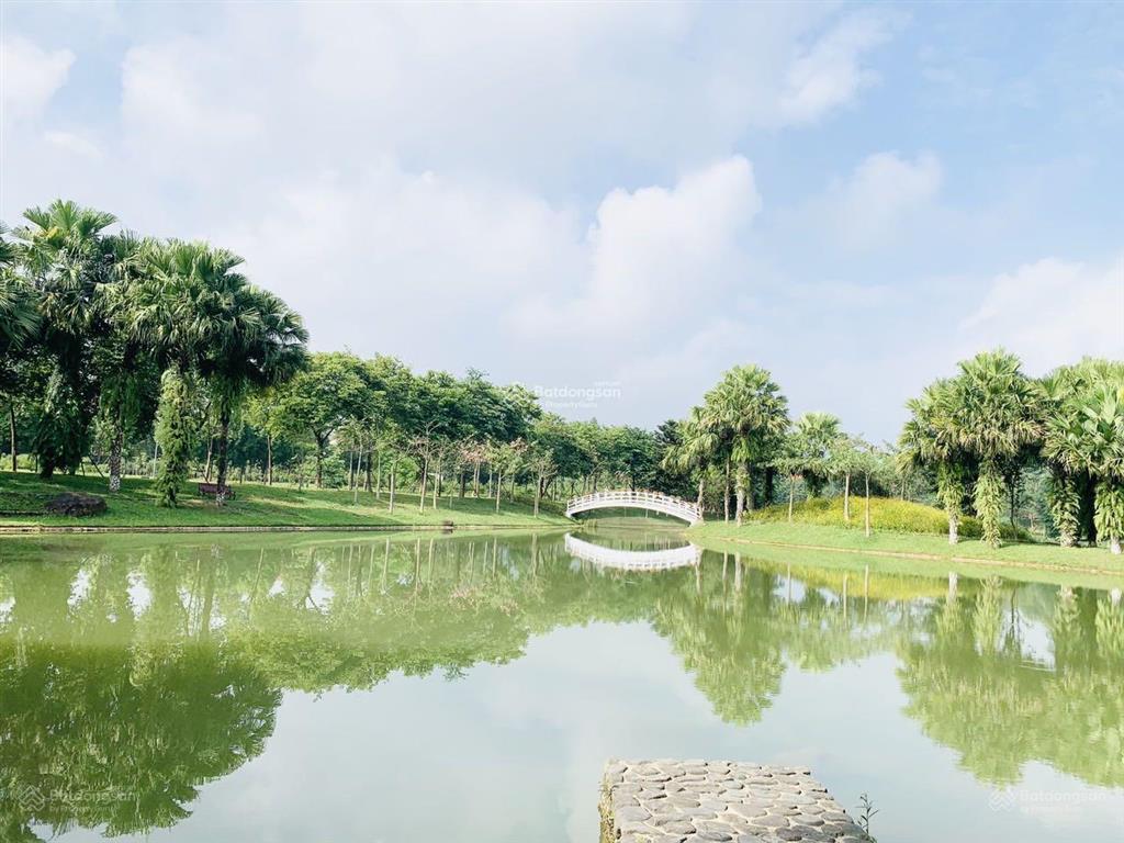 Cần bán căn bt xanh villas song lập vị trí đẹp, gần trung tâm dt 260m2, mt 12m. giá chỉ 15xxtỷ