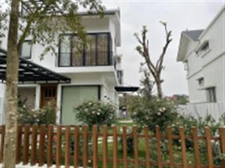 Chính chủ cần bán gấp biệt thự xanh villas hoàn thiện đẹp full nôị thất. dt 290m2. giá chỉ 20 tỷ.